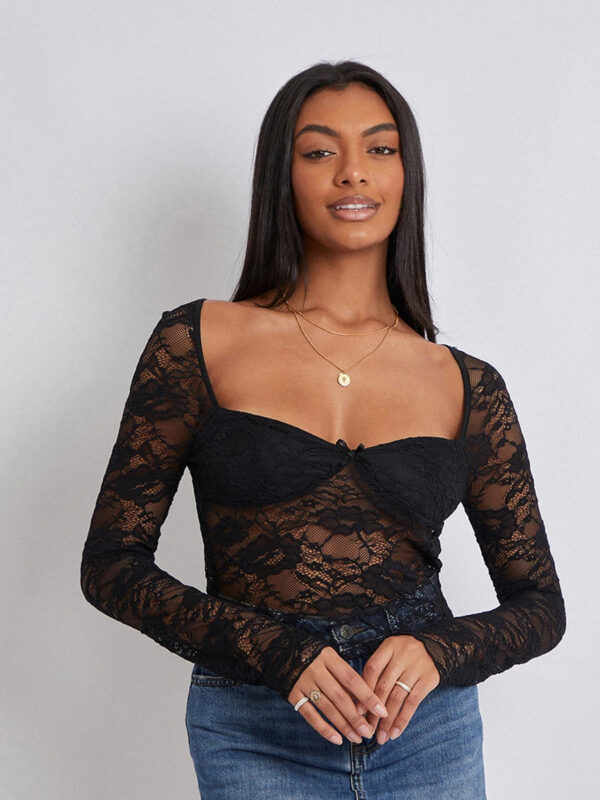 Floral Lace Long Sleeve Crop Top