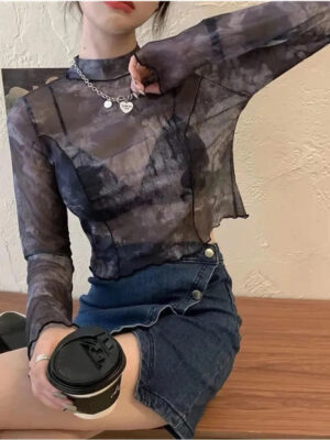 Tie-Dye Long Sleeve Cropped T-Shirt